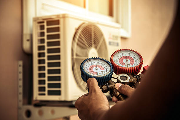 Professional Hvac Maintenance technician working in La France, SC